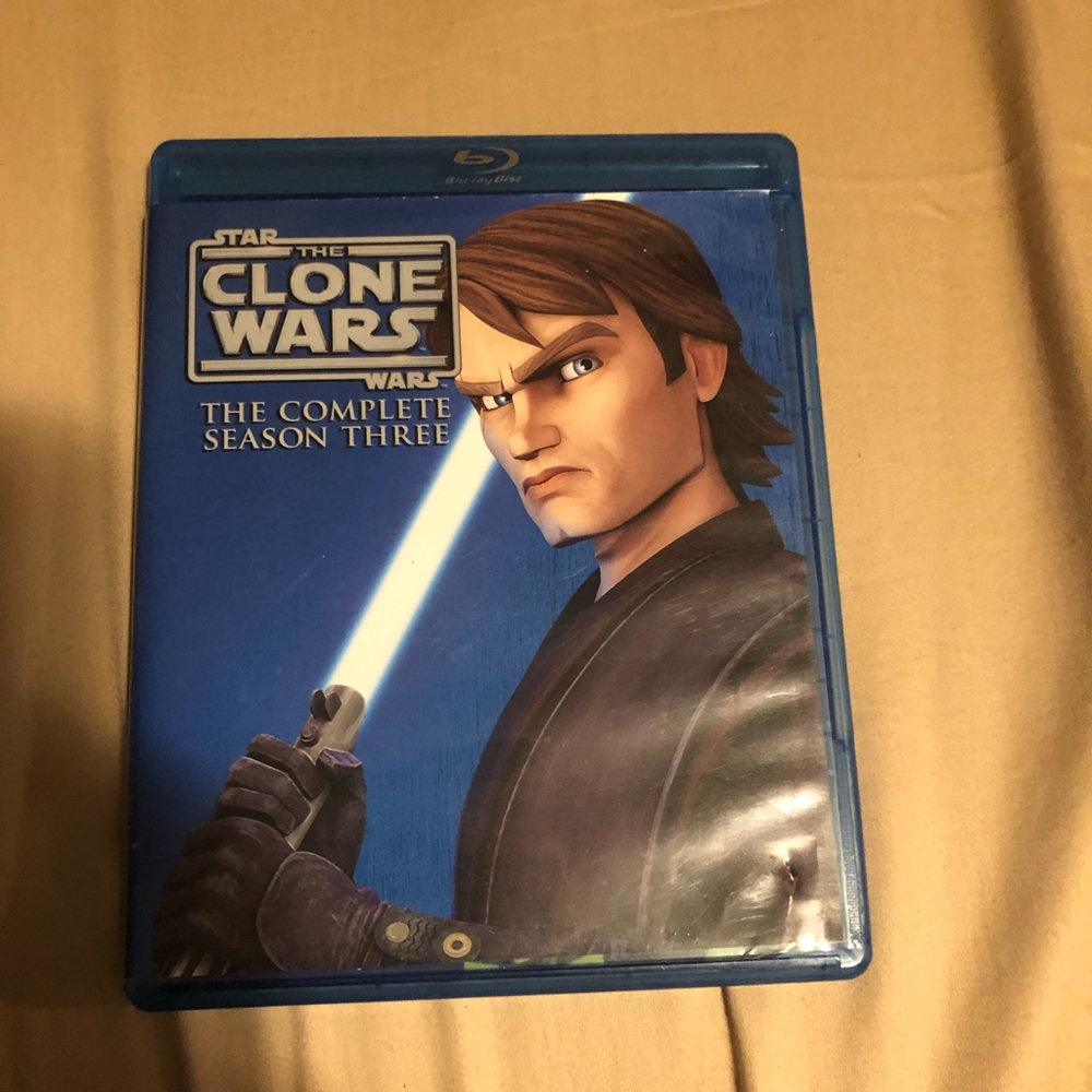 Star Wars the clone wars season 3 (blue ray)